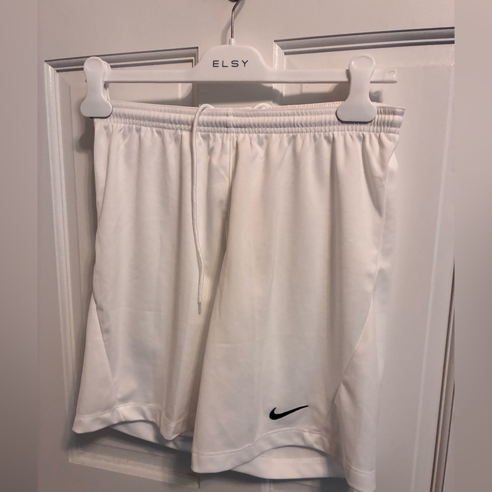 Nike men’s shorts, size S. White. NWT.